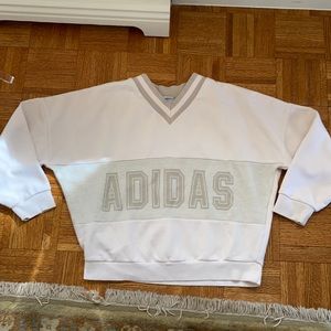 COPY - Adidas VNeck Sweatshirt